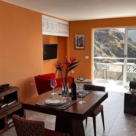 Apartment Cliffhanger Spectacular View Over North Coast Tacoronte