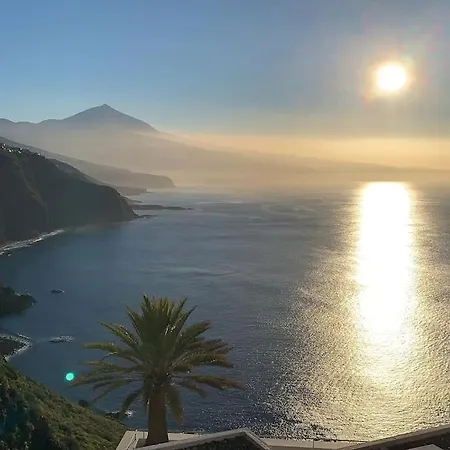 Apartamento Cliffhanger Spectacular View Over North Coast *